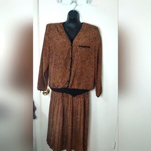 Vintage CB Collections Leopard Print Pleated Skirt & Blouse Set Women's Size 18W